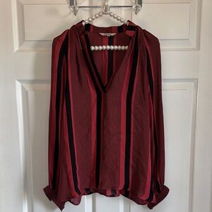 Tucker Sz S Silk Blouse EUC